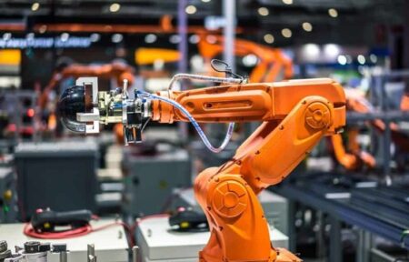 Los robots industriales pueden hacer más que solo elegir y colocar