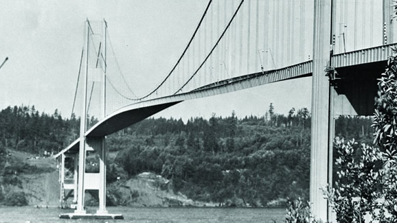 Giro del puente de Tacoma Narrows