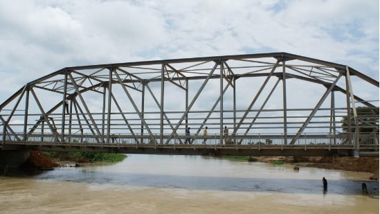 puente de acero