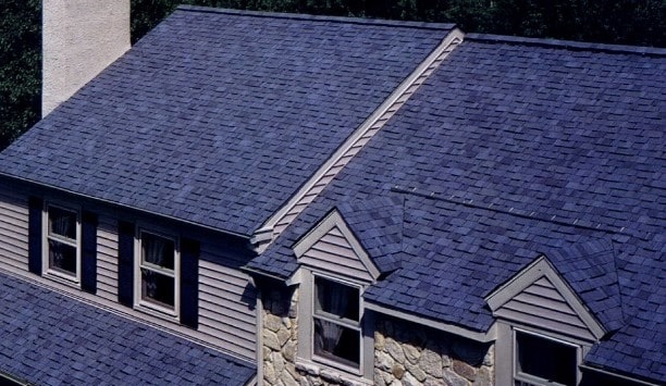 Tejas de asfalto como material para techos
