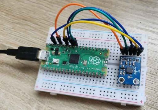 Código micropython para usar el acelerómetro ADXL335 en una Raspberry Pico